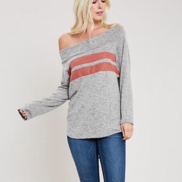 EE:some Tops - NWT EE:SOME varsity off the shoulder gray long sleeve shirt